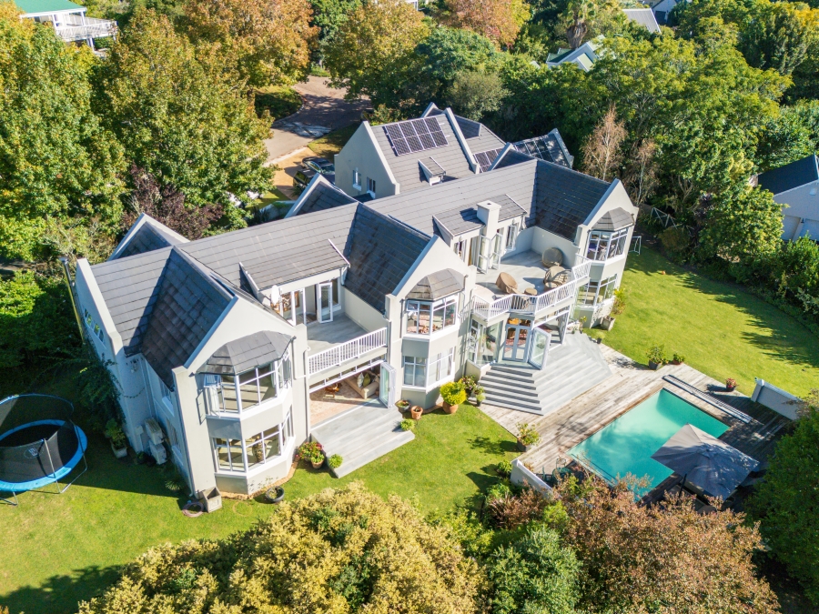 7 Bedroom Property for Sale in Belvidere Estate Western Cape